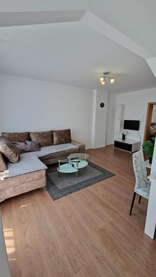 Apartmani Sky 1 2 3 Brčko Dış mekan fotoğraf